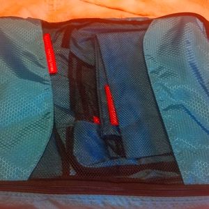 NWT Gonex Packing Series